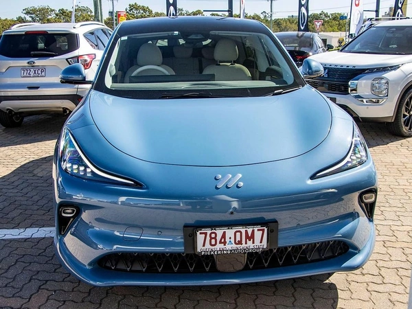 2025 Mg Im6 Premium S12l Electric Automatic Rwd