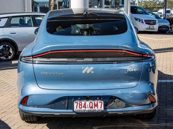 2025 Mg Im6 Premium S12l Electric Automatic Rwd