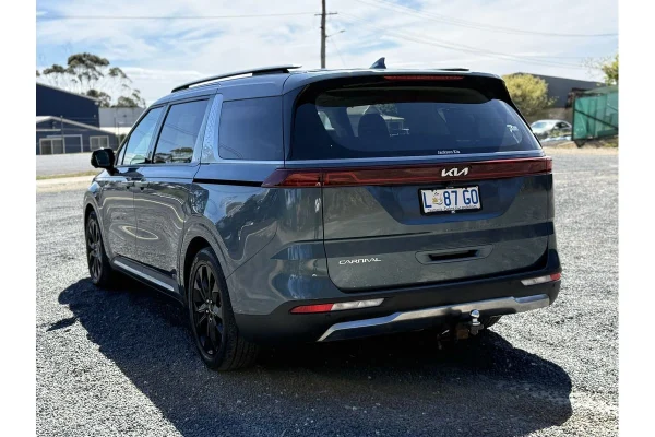2023 KIA Carnival 3'84 m Power Seats Wireless Charging Side Steps Sports Mode